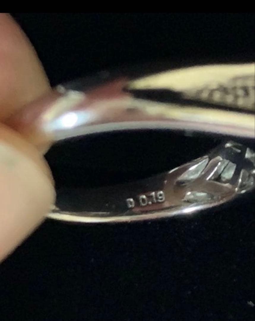 ⭐️本日限定値下げ⭐️ビルマ産ルビー　天然ルビー（宝石鑑別書付き）プラチナリング