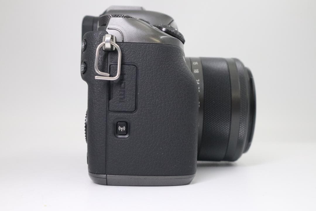 【美品】Canon キャノン EOS M5 レンズキット SDカード付き♪