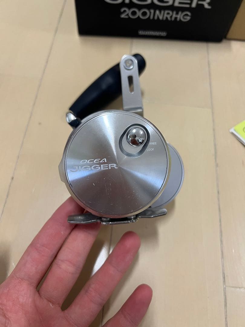 シマノ 17オシアジガー 2001NRHG 左ハンドル