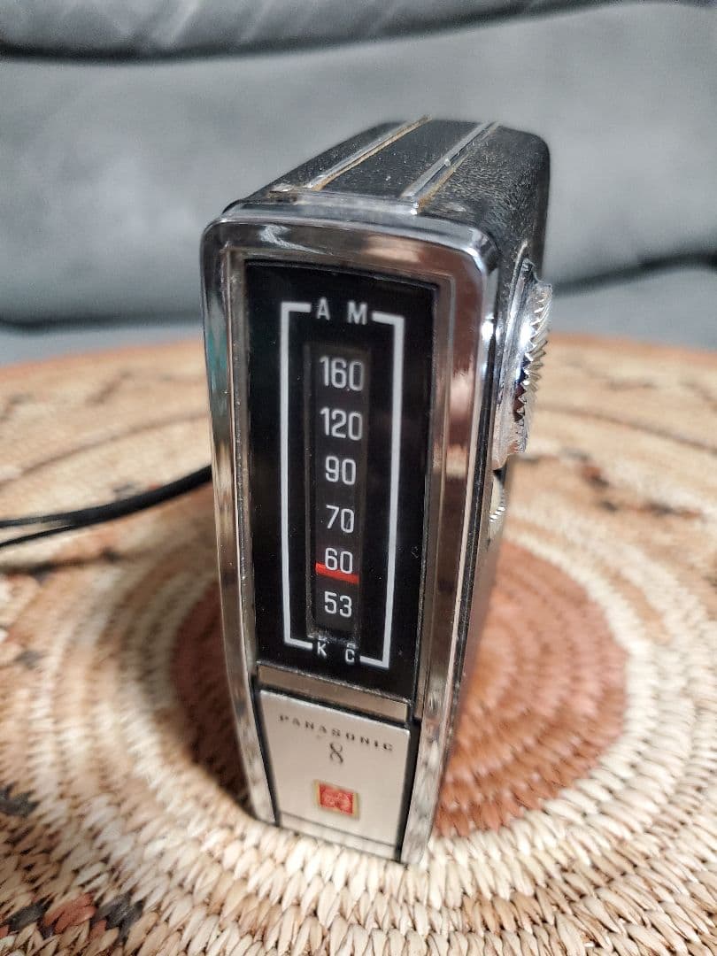 Panasonic 8 AMラジオ MODEL R-1326