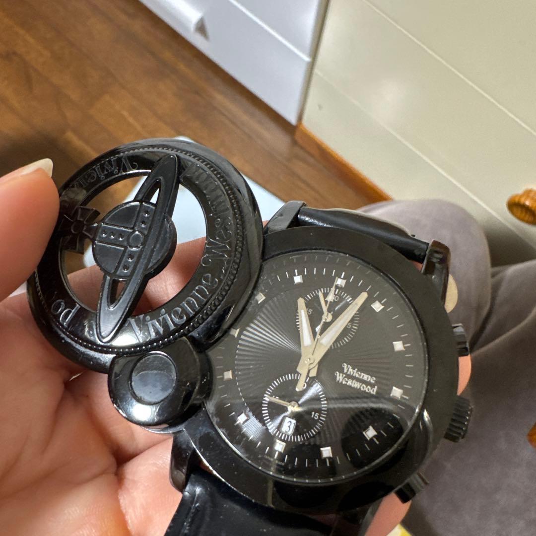 Vivienne Westwood ブラックレザー時計