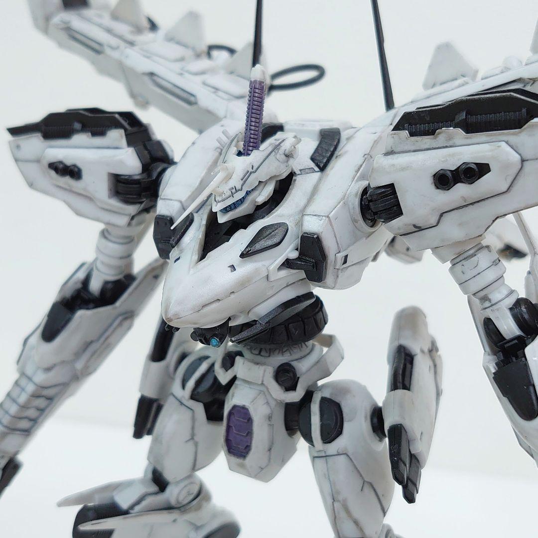 コトブキヤ アーマードコア　ラインアークホワイトグリント　プラモデル 完成