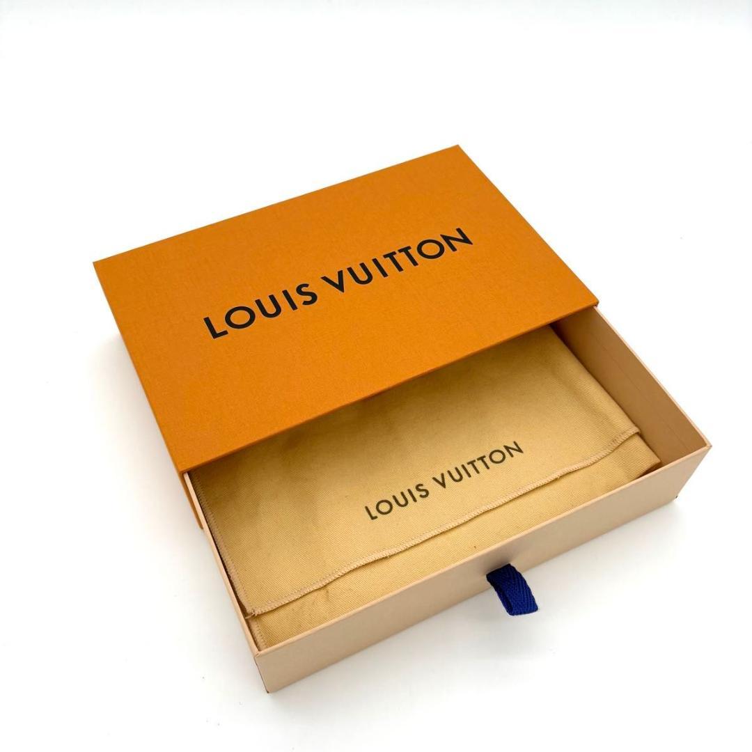 ルイヴィトン 長財布 トリヨン ジッピーウォレット ヴェルティカル 2259