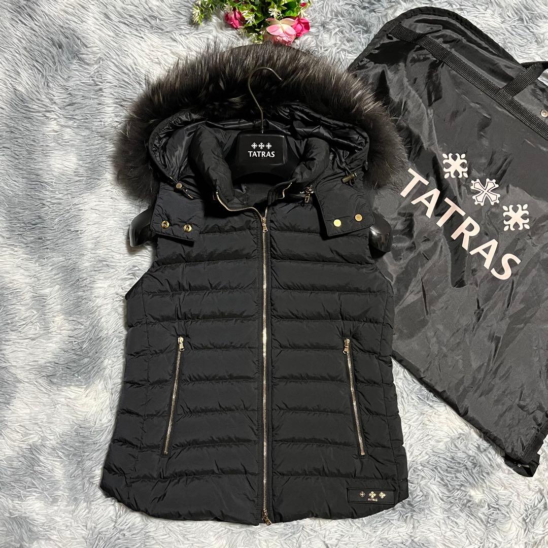 美品 TATRAS オルシエラ ダウンベスト ラクーンファー　3way 黒　02
