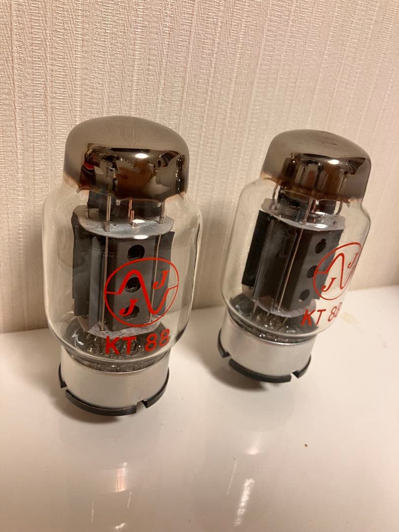 TESLA KT88 真空管ペア TV測定後保管 測定値72