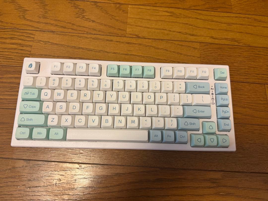 YUNZII YZ75PRO ワイヤレスキーボード 本体