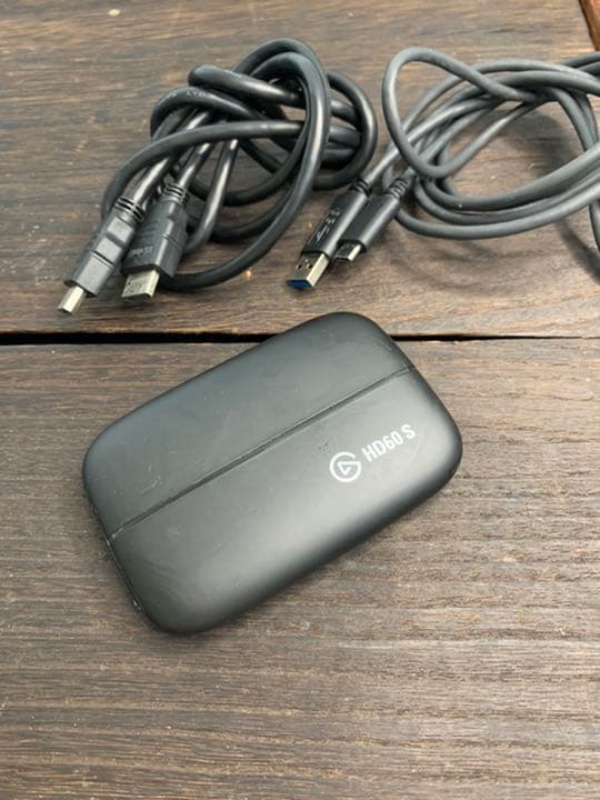 elgato  HD60sHDMIケーブル付き　すぐ使えます！