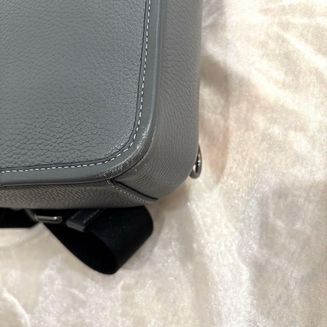 coach コーチ　メンズボディバッグ　ショルダーバッグ　美品　グレーレザー