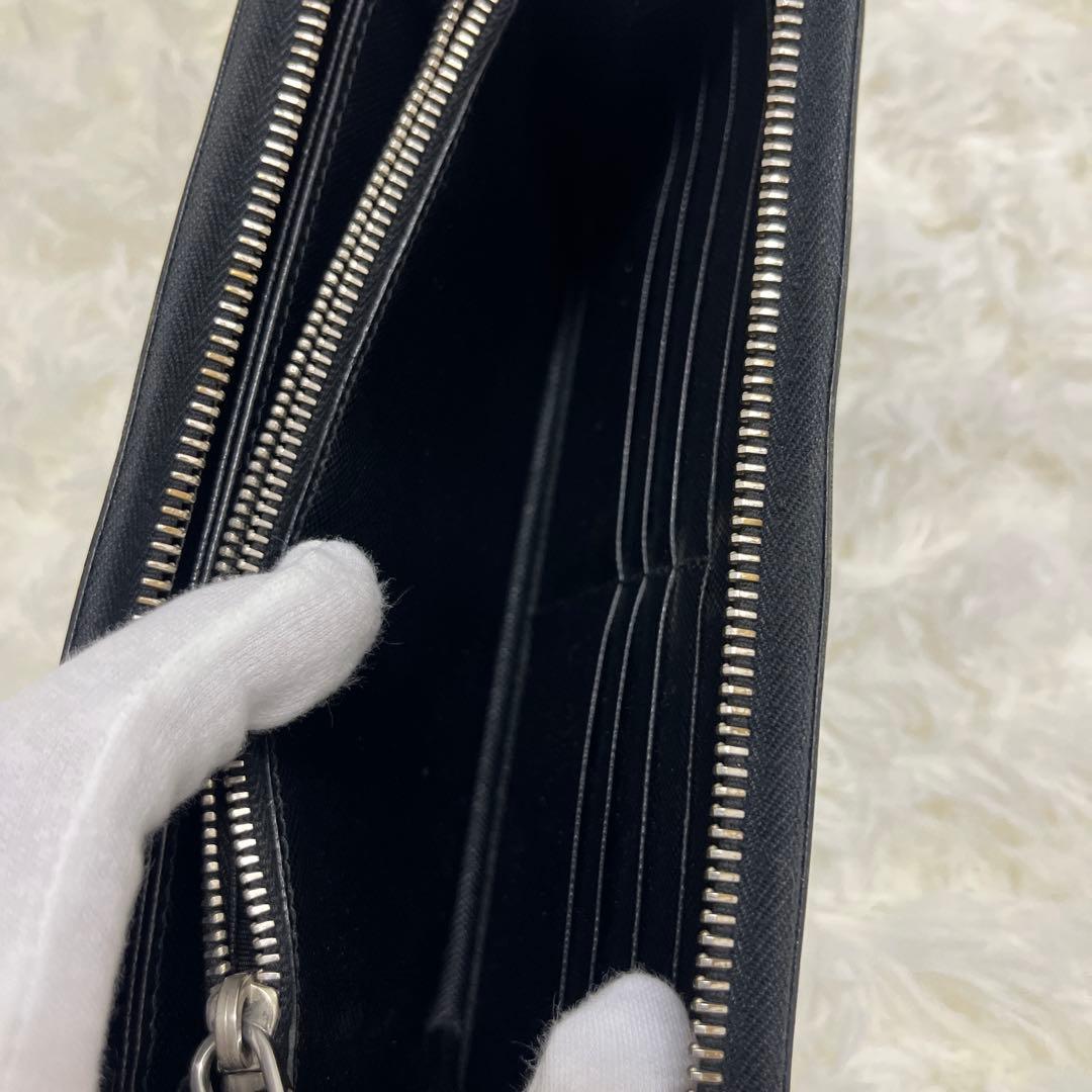 PRADA プラダ　ブラック　レザー　長財布 サフィアーノ　ラウンドジップ