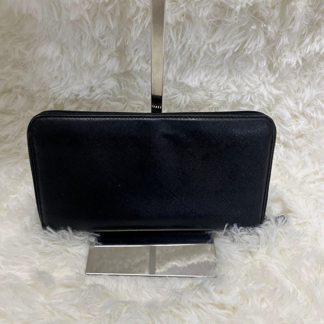 PRADA プラダ　ブラック　レザー　長財布 サフィアーノ　ラウンドジップ