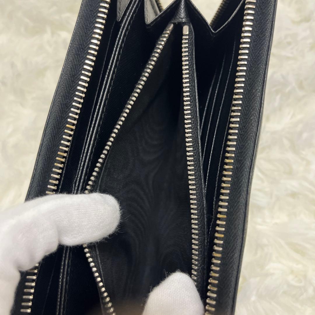 PRADA プラダ　ブラック　レザー　長財布 サフィアーノ　ラウンドジップ