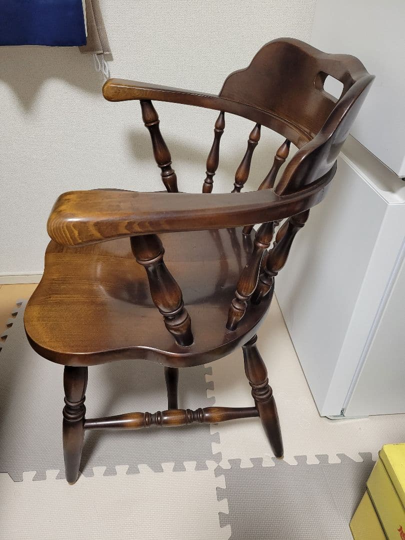 【キツツキマーク】ウィンザーチェア 木製 椅子 アンティーク調 送料込み