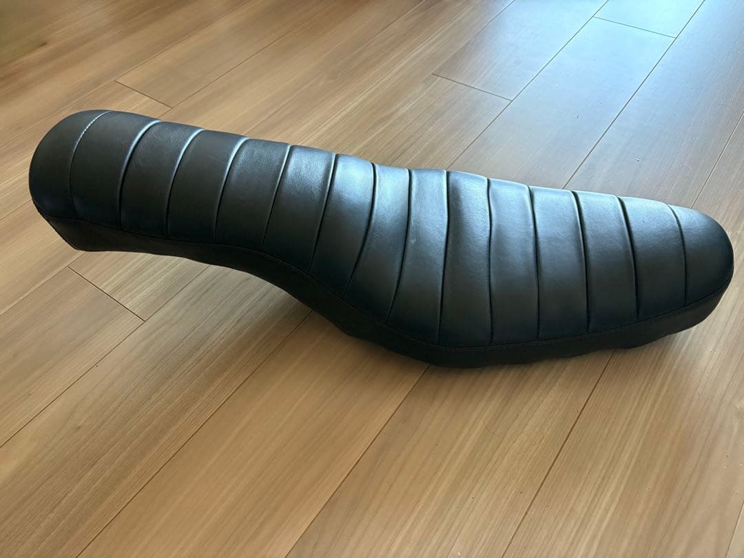 モーターロック 本革シート スポーツスター XL ‘86〜’03モデル用