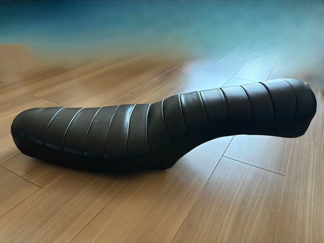 モーターロック 本革シート スポーツスター XL ‘86〜’03モデル用