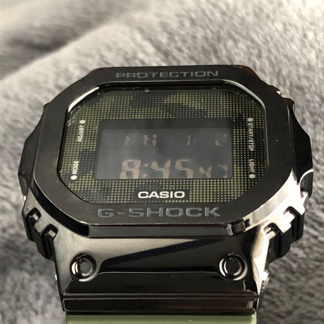 メタル×ミリタリー［良品きれい］GM-5600B カーキグリーン G-SHOCK