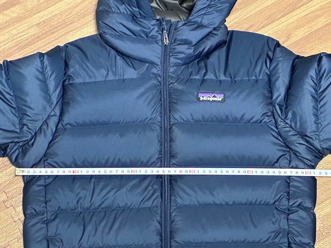 ハイロフトダウンフーディ　ネイビー　XS