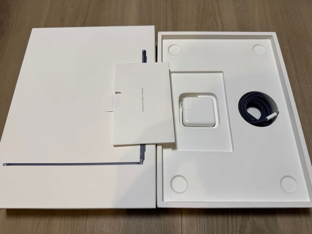 Apple MacBook Air 13inch ミッドナイト