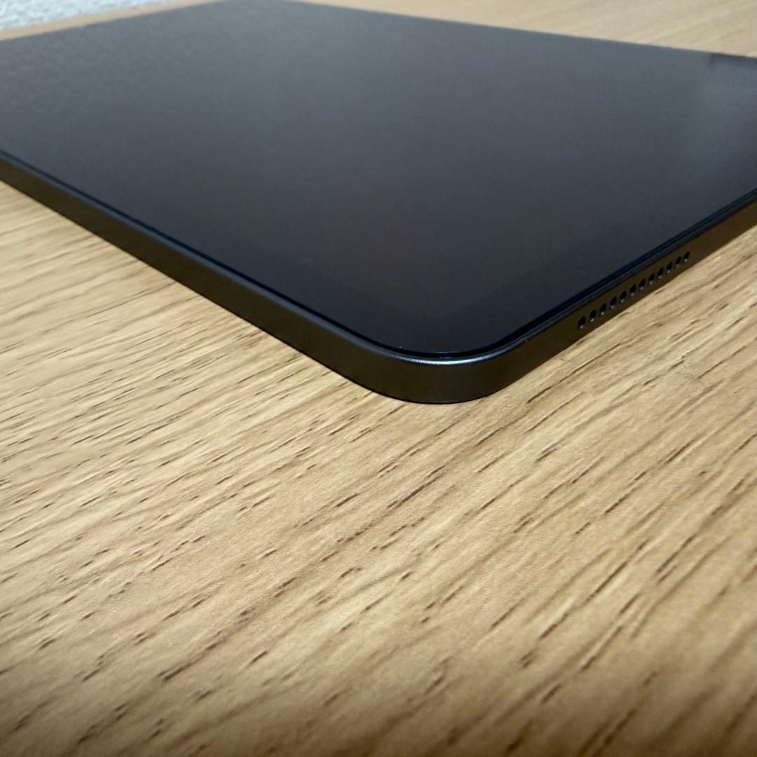 iPad Air 11インチ 第5世代 M1チップ 256GB 最大容量84%