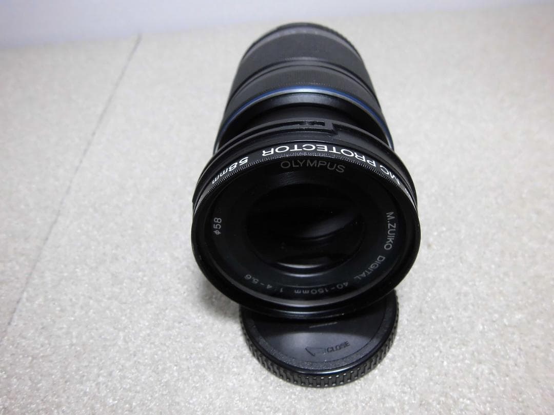 OLYMPUS OM-D E-M5 デジタルミラーレスカメラ・ズームレンズセット