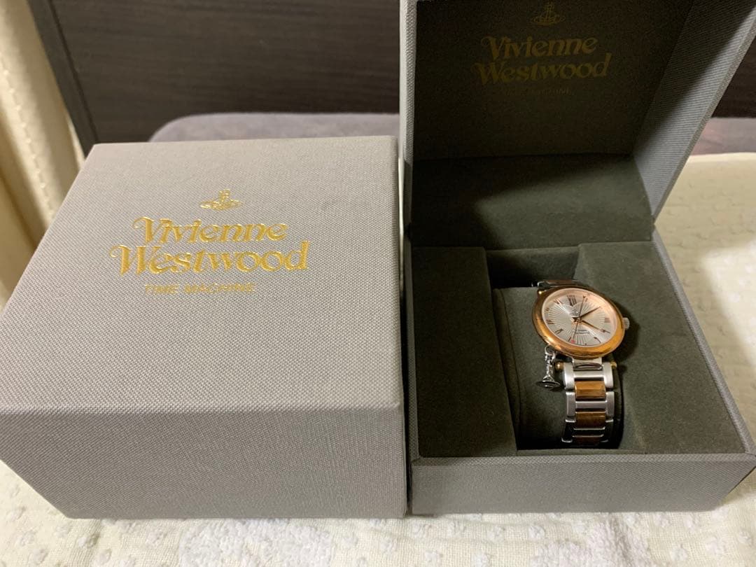 Vivienne Westwood タイムマシーン 時計