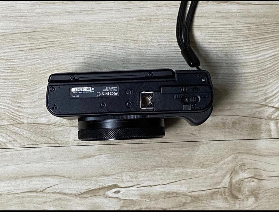 SONYサイバーショット DSC-RX100M4 RX100IV