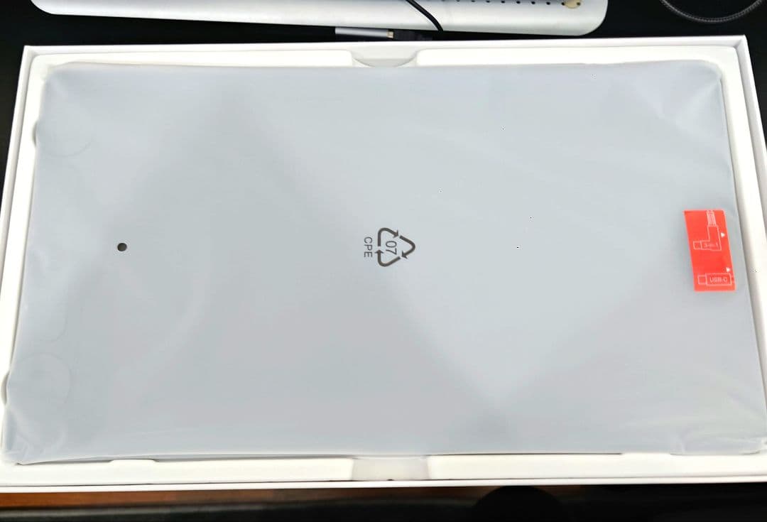 HUION 液タブ Kamvas 13（Gen 3） 13型 スタンド付き 黒