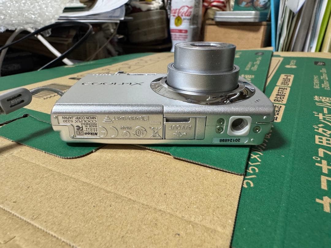 Nikon ニコン COOLPIX S220 デジカメ シルバー