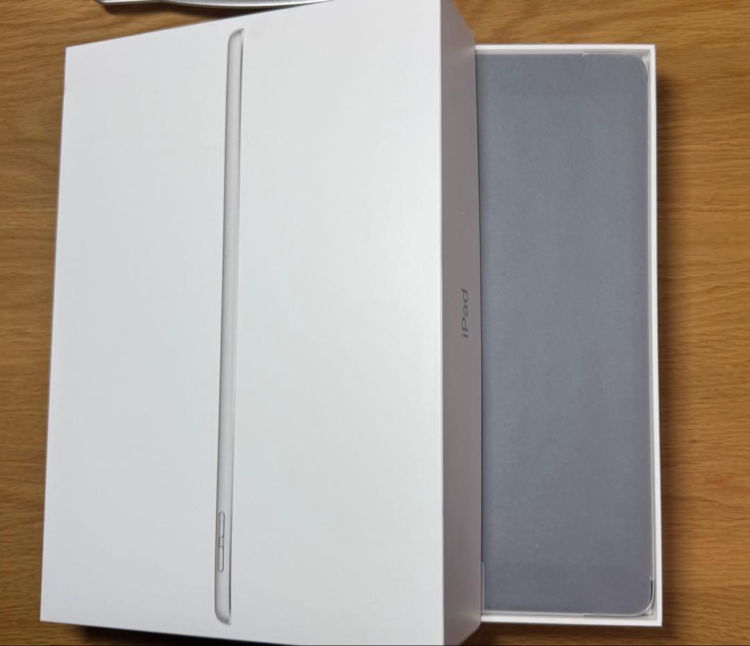 Apple iPad（第9世代）Wi-Fi 64GB Silver
