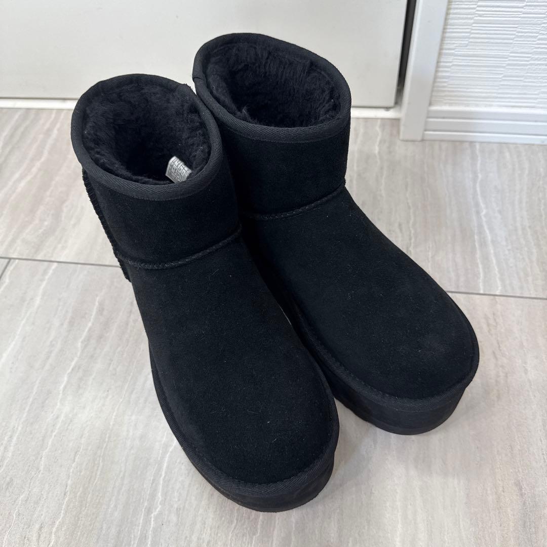 UGGクラシック ミニプラットフォーム