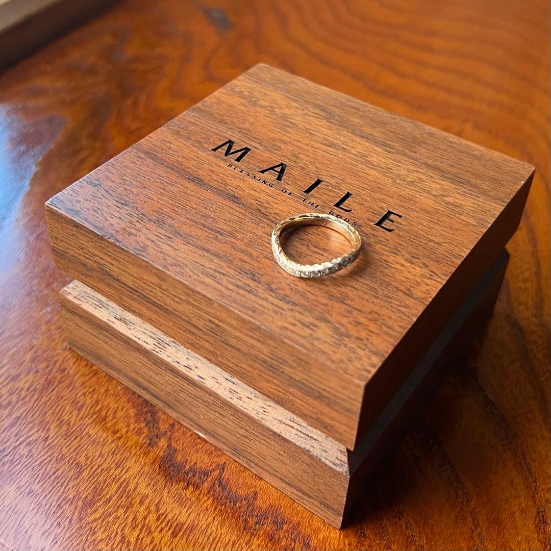 MAILE K18PG ウェーブハーフエタニティリング