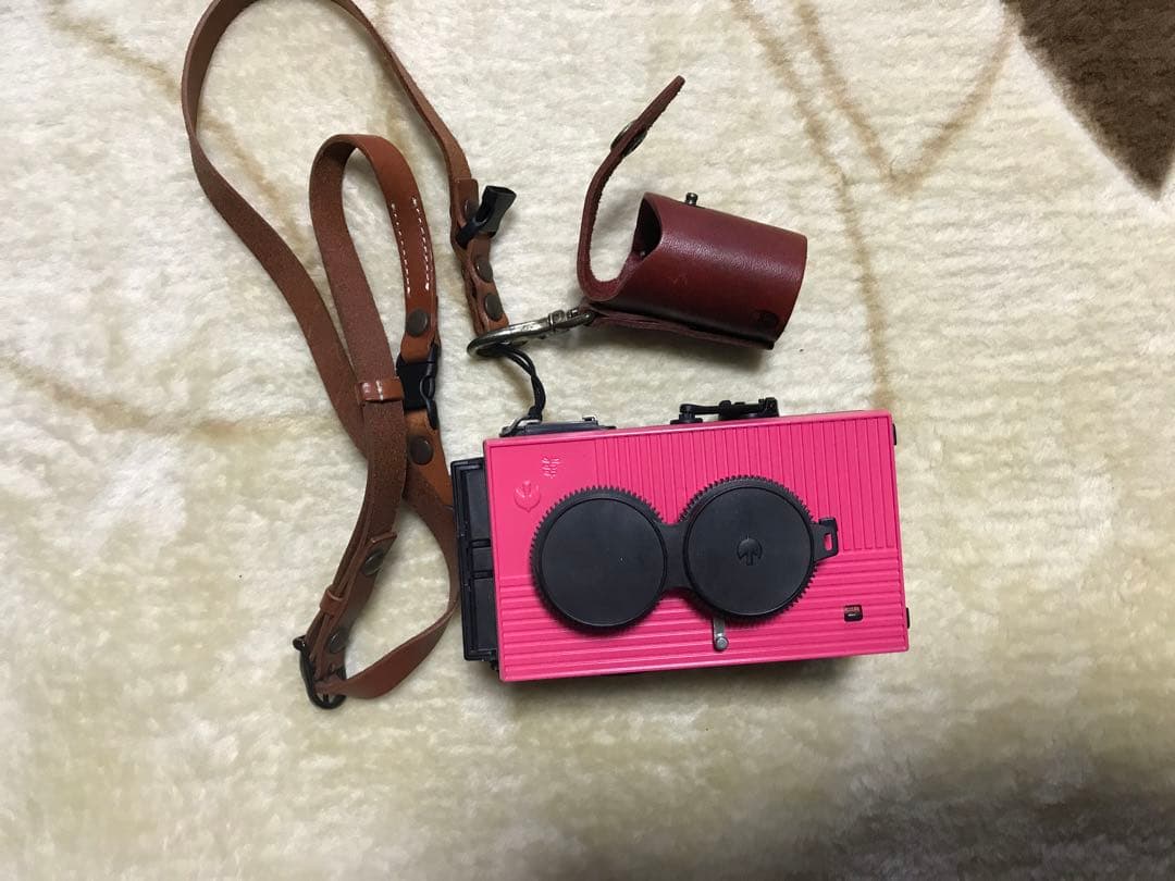 ブラックバードフライ ディケイド カメラ　blackbird, fly