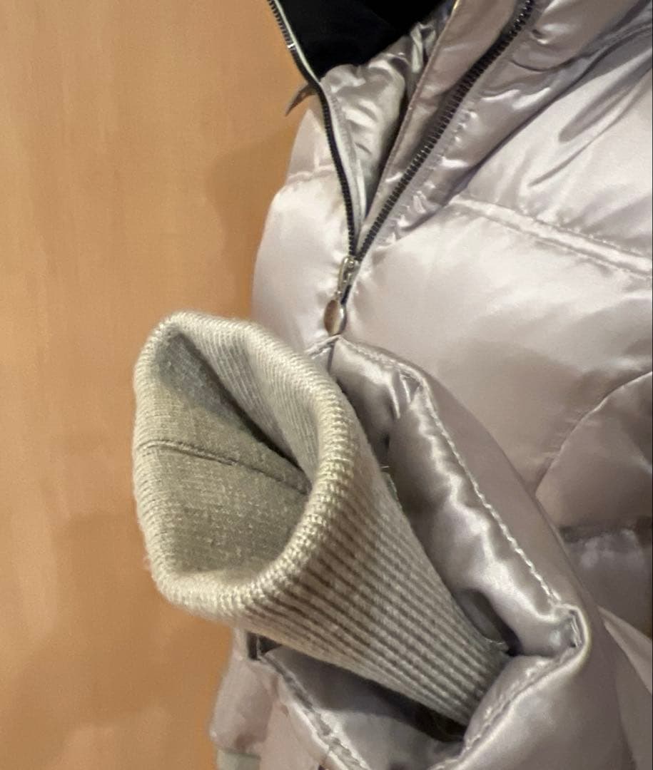 【極美品】EMPORIO ARMANI EA7（アルマーニ）ダウンジャケットXS