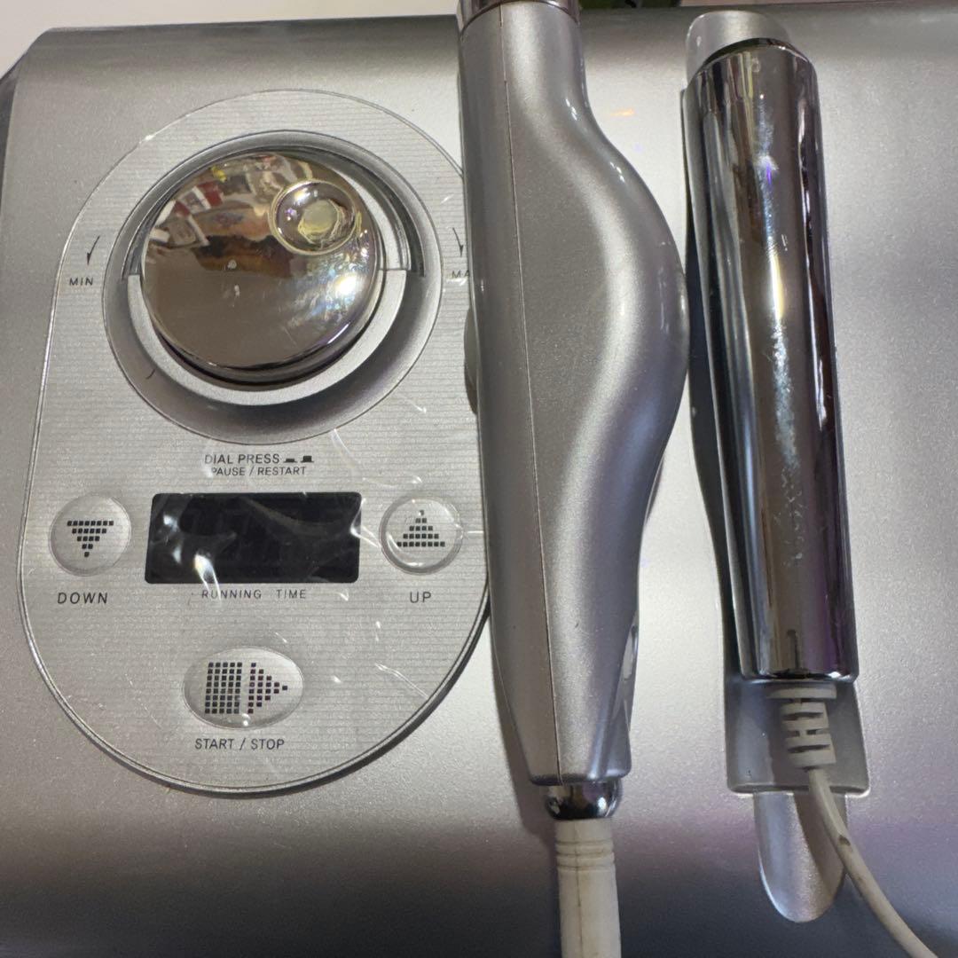 ハーキンチャーム　美顔器 デジタルディスプレイ付き