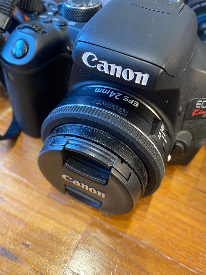 Canon EOS Kiss x9i一眼レフズームレンズ+単焦点レンズ2点セット