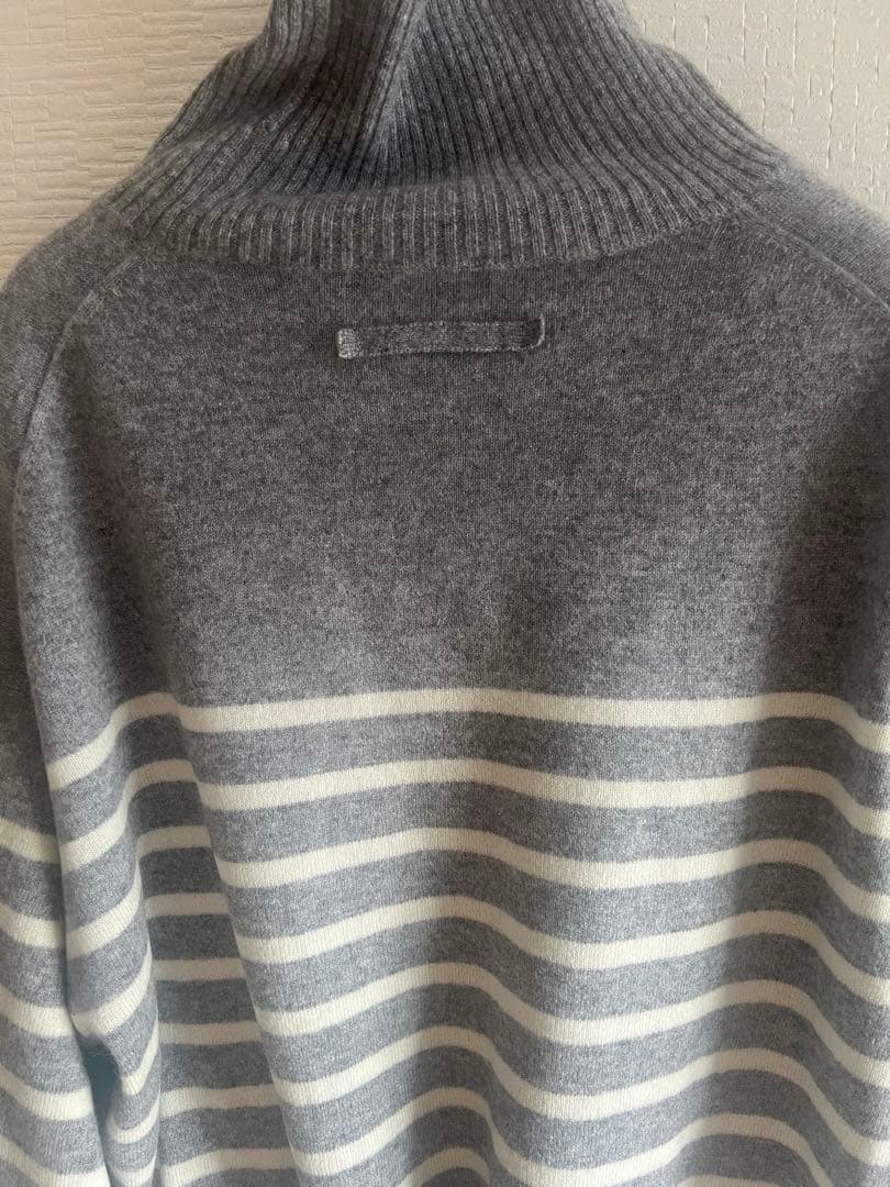 23区　ピュアカシミヤタートルネック ニット