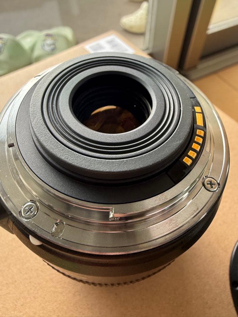 Canon 単焦点マクロレンズ EF-S60mm F2.8USM