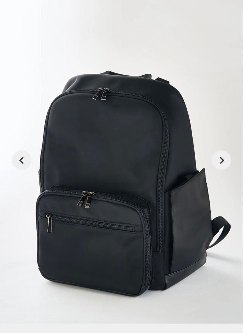 エミリアウィズ　バック　Mサイズ