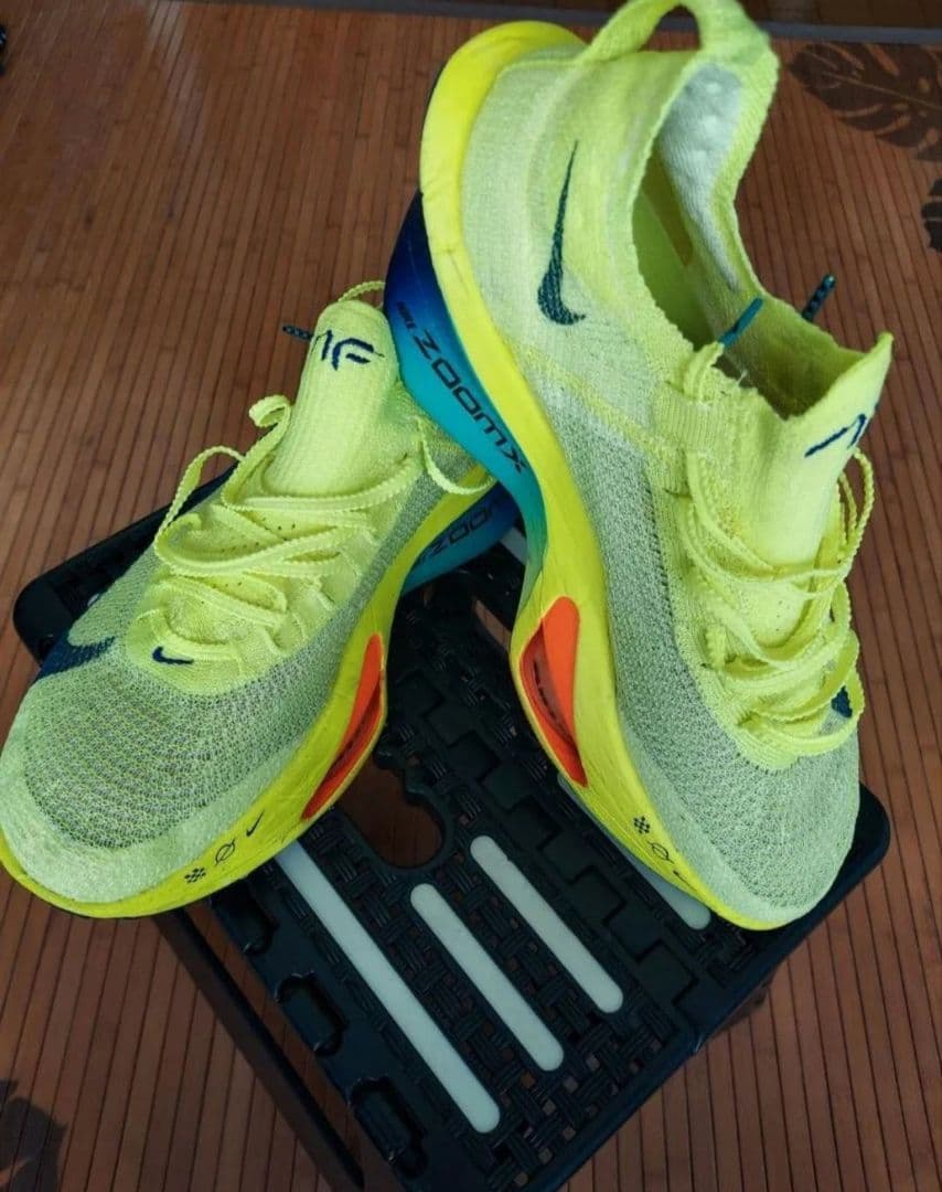 NIKE アルファフライ