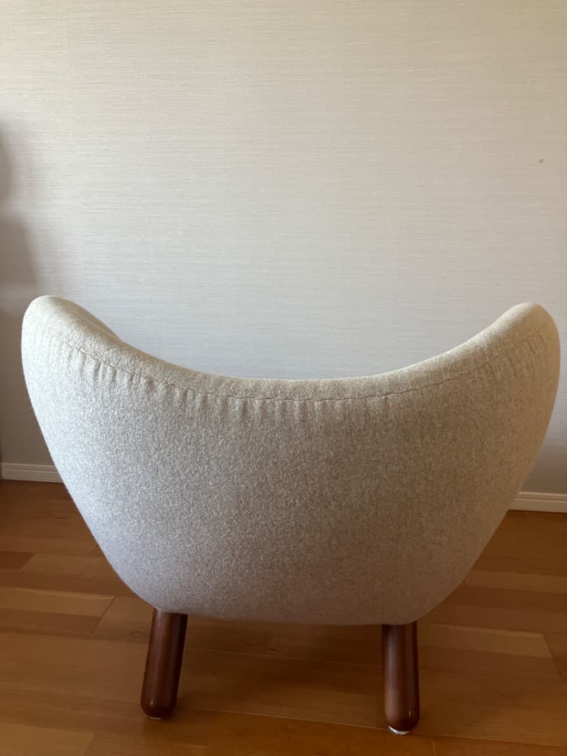 フィンユール　ペリカンチェア　リプロダクト　北欧　ソファ