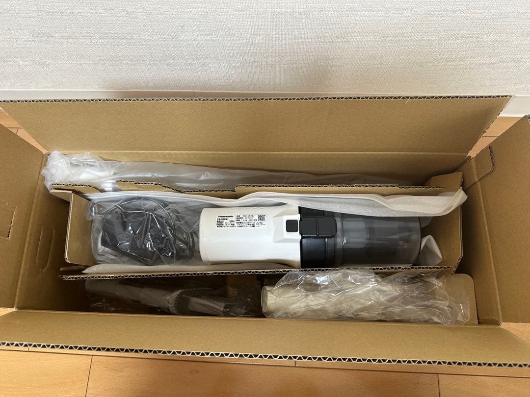 Panasonic 掃除機　MC-SB33J-W