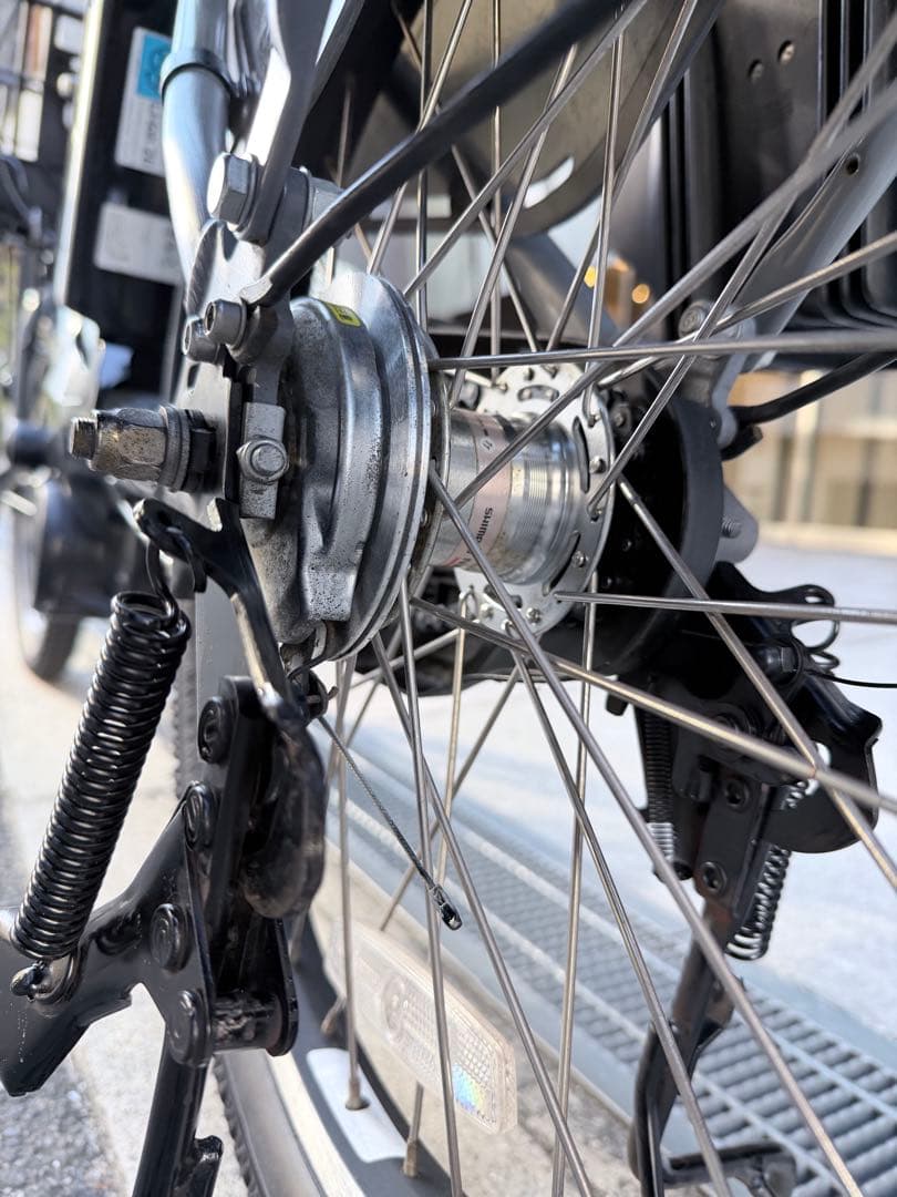 子供乗せ　ヤマハ　電動アシスト自転車 チャイルドシート付き グレー