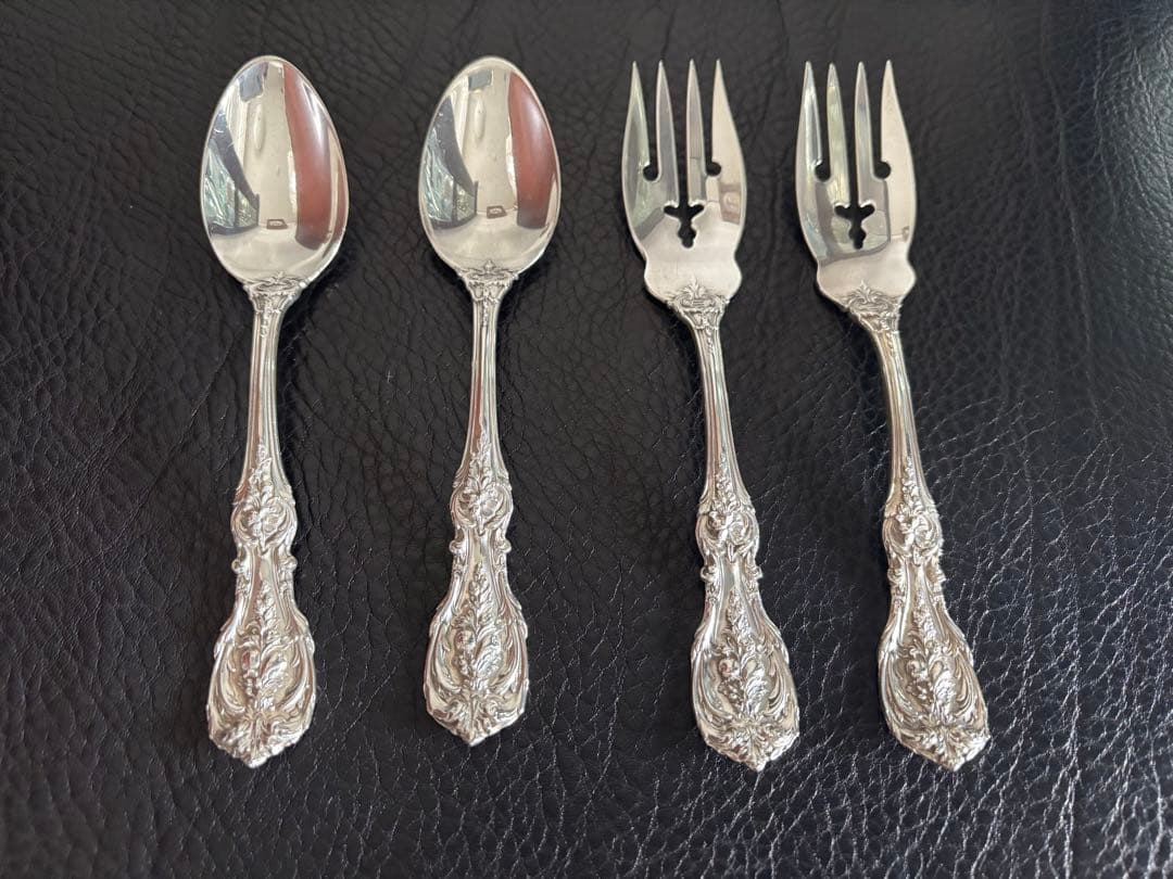 ロイド様　純銀　デザートフォークとティースプーン　４本