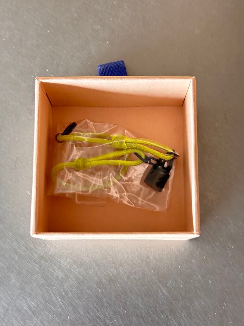 ルイヴィトン シルバーロックイット ネオン ブラック