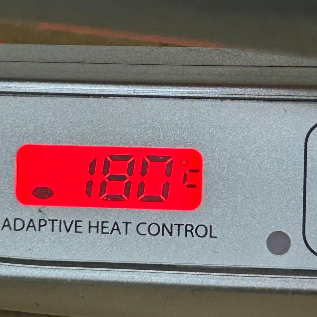 動作良好　ADST アドスト DS ストレートアイロン　縮毛矯正