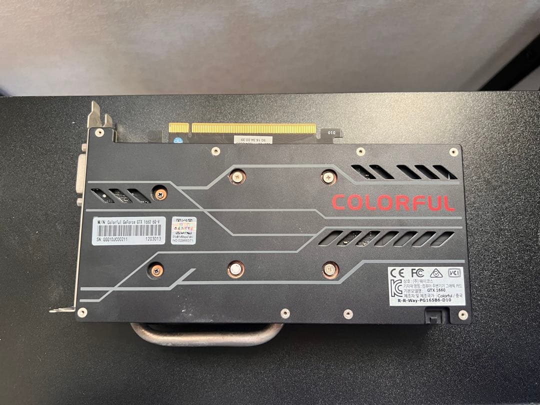 Colorful GeForce GTX 1660 6GB GDDR5 完動品