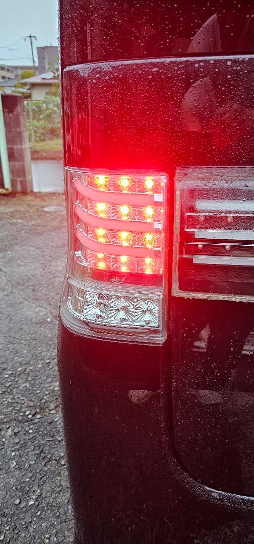 タントカスタムL375Sテール