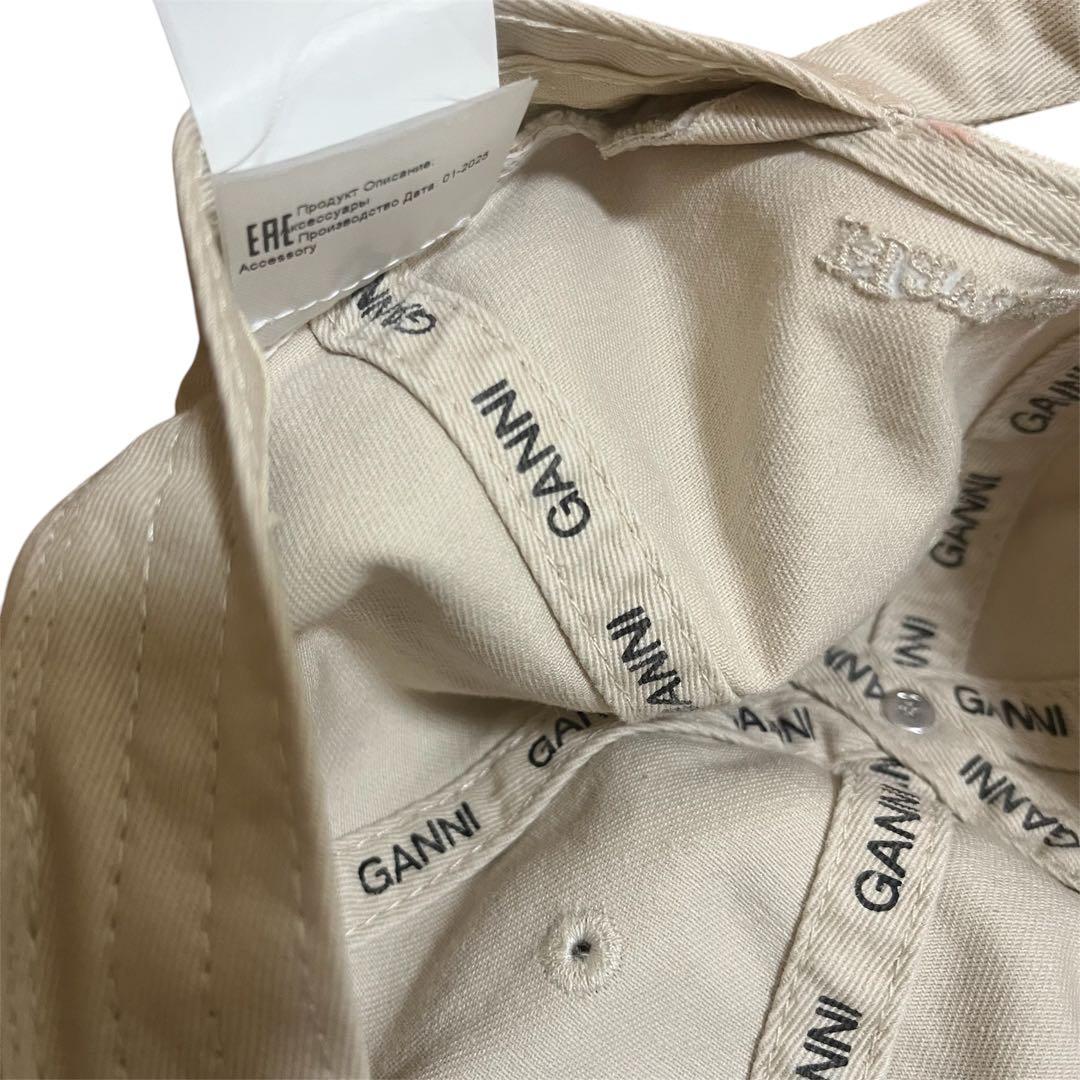 GANNI コットンキャンバスキャップ