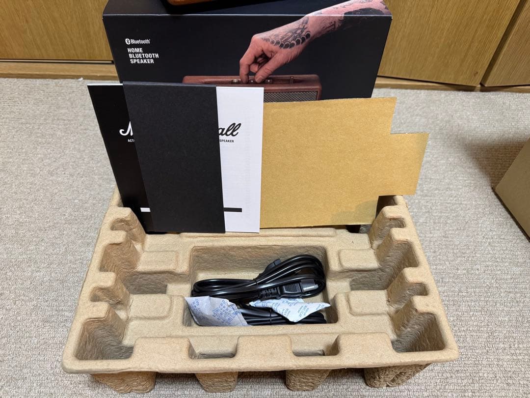 ふー様【ほぼ新品・未使用】一回使用Marshall スピーカー