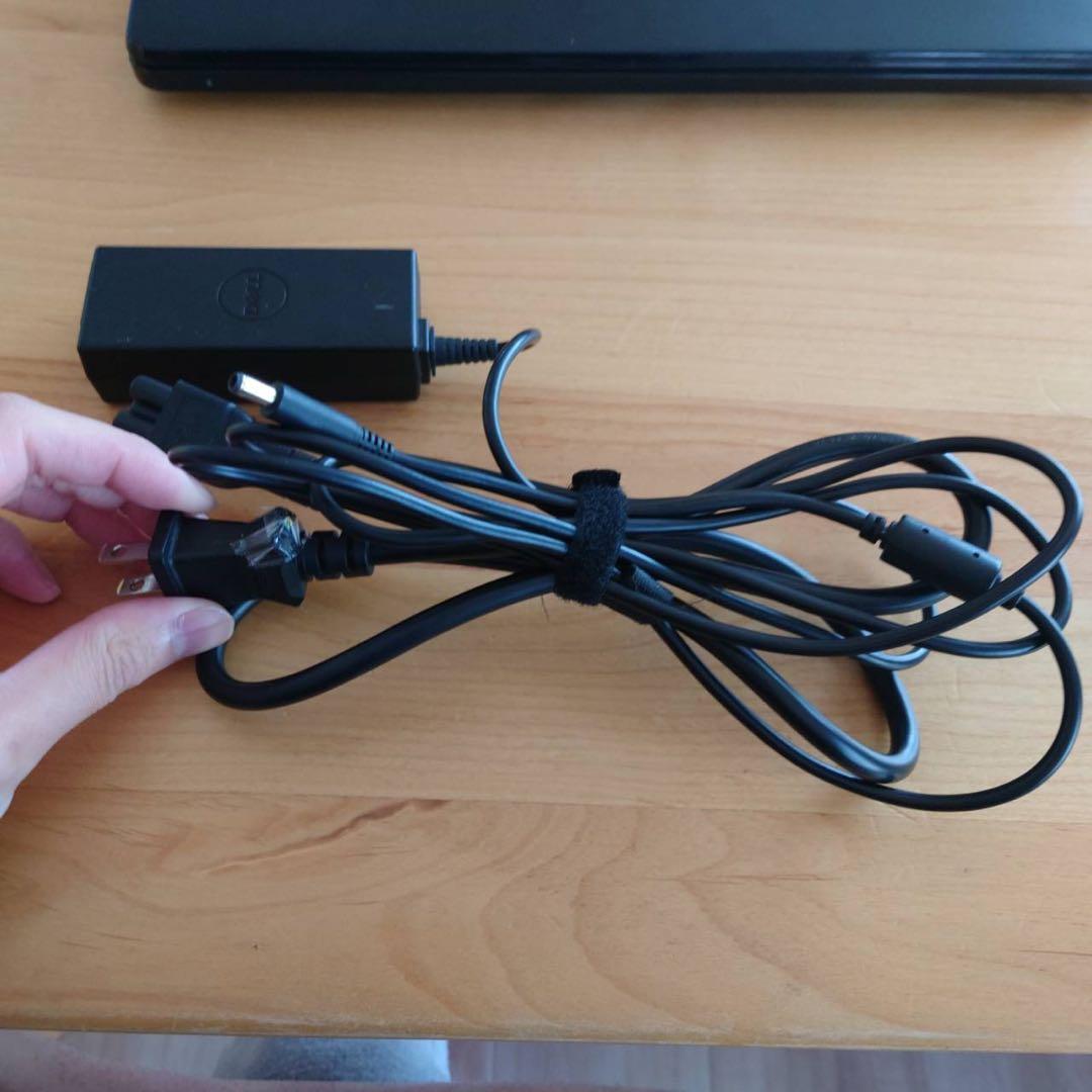 DellノートパソコンWindows11オフィス付き　i3　SSD　8GBメモリ