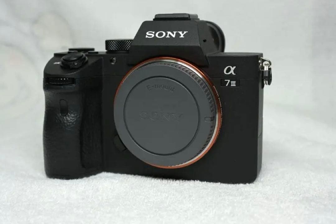 【美品】SONY α7 III ミラーレス一眼カメラ α7iii ボディ